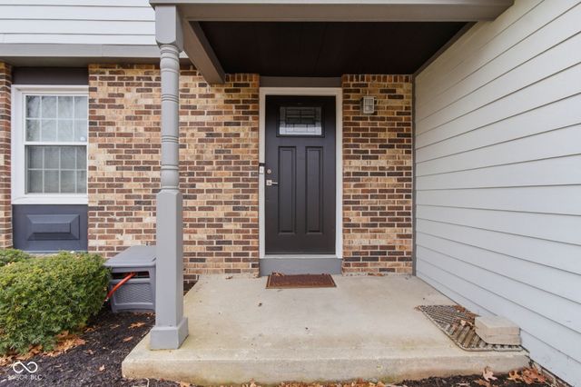 11324 Wood Creek Drive, Carmel, IN 46033