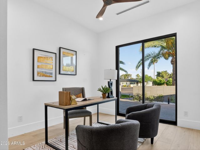 8436 E Rosewood Lane, Scottsdale, AZ 85251