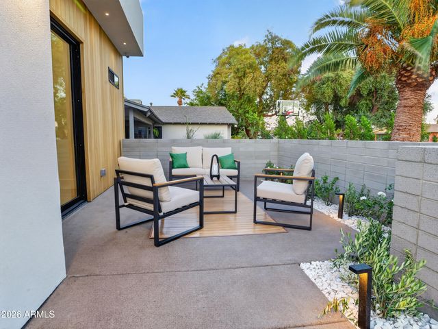 8436 E Rosewood Lane, Scottsdale, AZ 85251