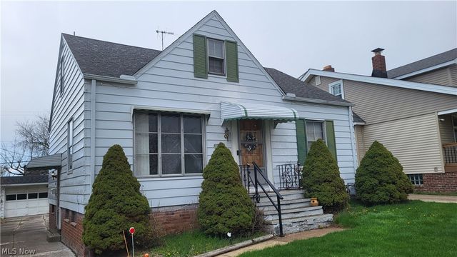 6014 Laverne Avenue, Parma, OH 44129