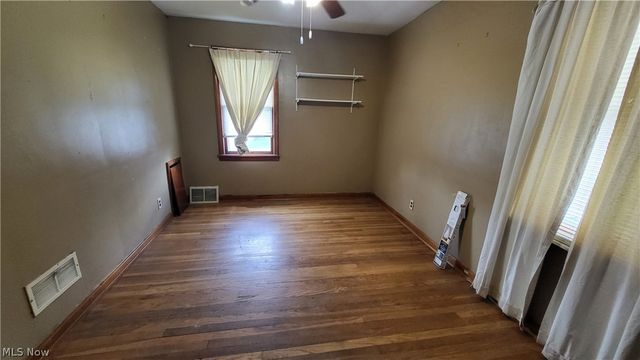 6014 Laverne Avenue, Parma, OH 44129