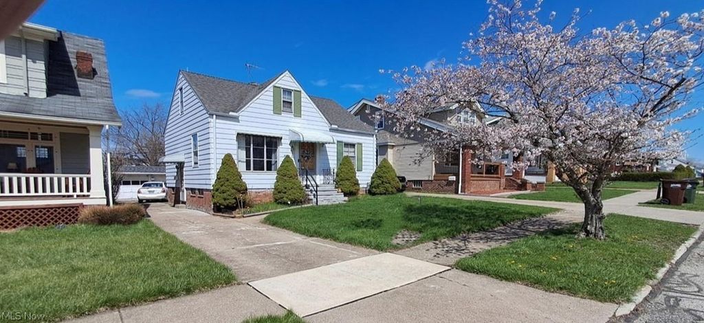6014 Laverne Avenue, Parma, OH 44129