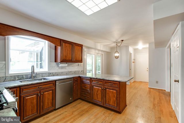 9717 CYPRESSMEDE DR, Ellicott City, MD 21042