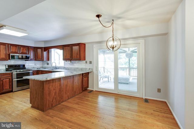 9717 CYPRESSMEDE DR, Ellicott City, MD 21042