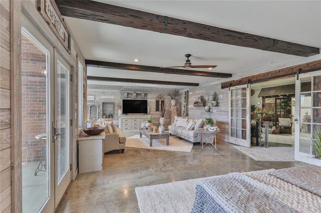 3620 CR 3920 Road, Independence, KS 67301