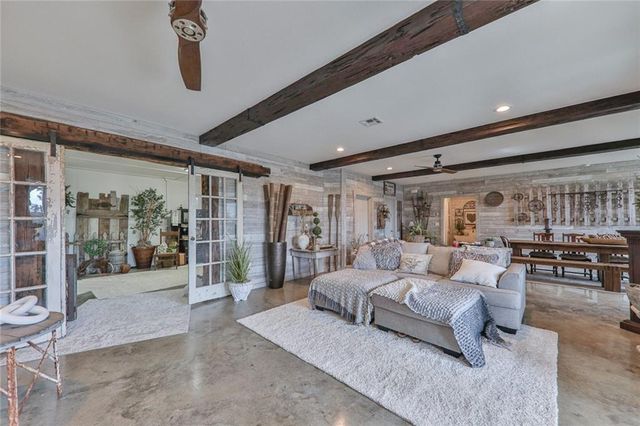 3620 CR 3920 Road, Independence, KS 67301