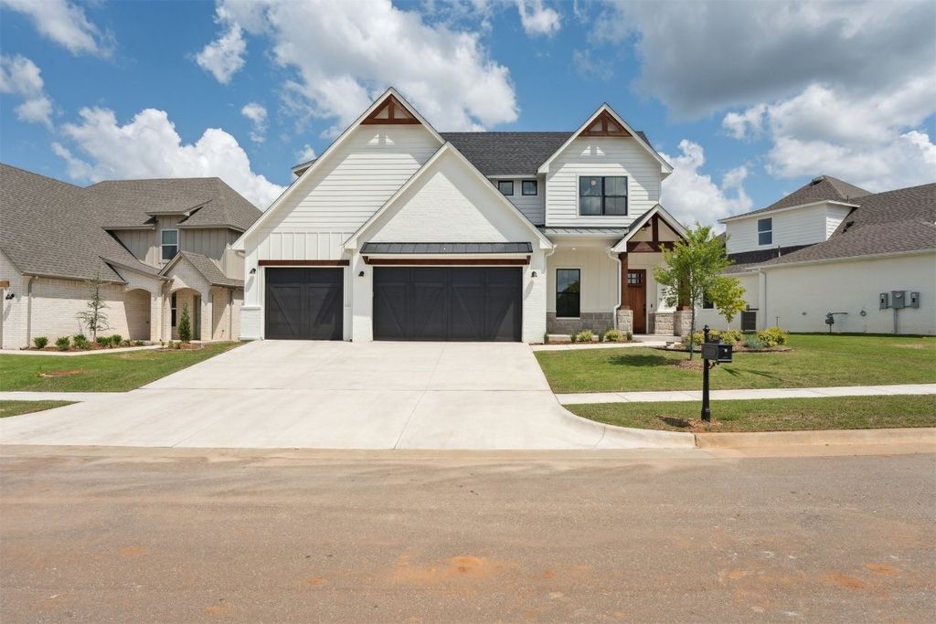 8033 Cal Drive, Edmond, OK 73034