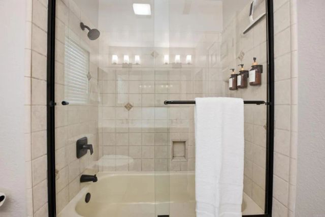 930 Rose Arbor Drive, San Marcos, CA 92078