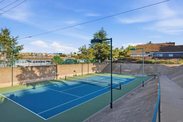 930 Rose Arbor Drive, San Marcos, CA 92078