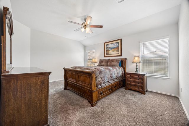 168 Onna ST, Taylor, TX 76574