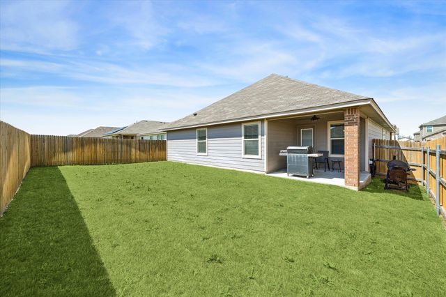 168 Onna ST, Taylor, TX 76574