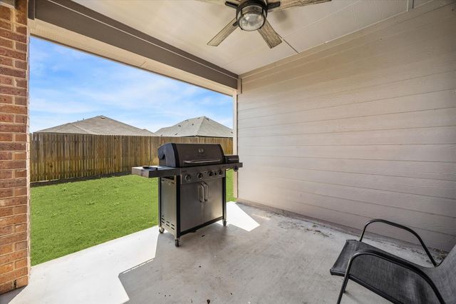 168 Onna ST, Taylor, TX 76574