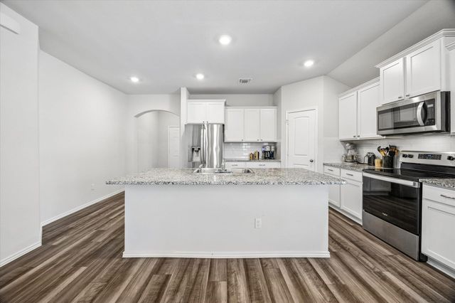 168 Onna ST, Taylor, TX 76574