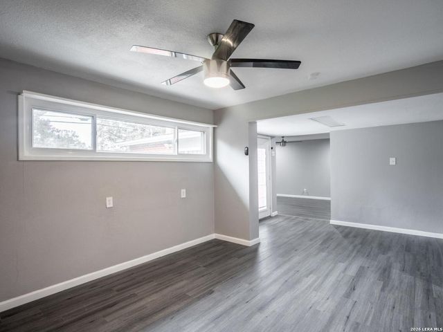 158 HATCHER AVE, San Antonio, TX 78223