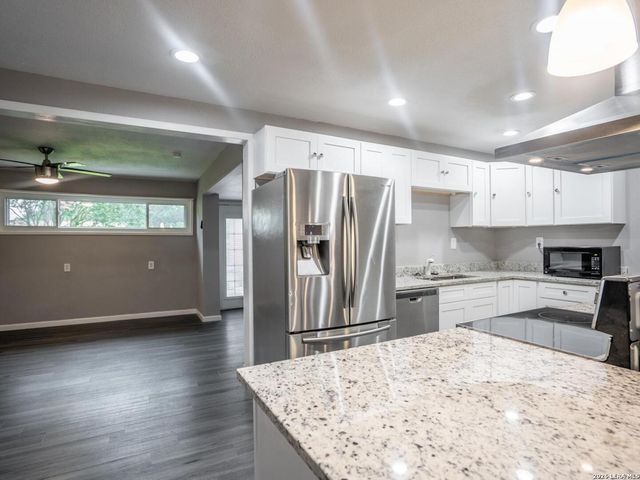 158 HATCHER AVE, San Antonio, TX 78223