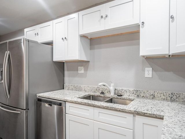 158 HATCHER AVE, San Antonio, TX 78223