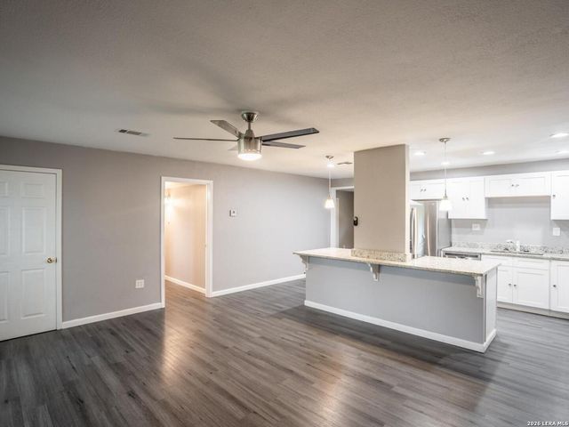 158 HATCHER AVE, San Antonio, TX 78223