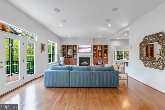 42018 MILL QUARTER PL, Ashburn, VA 20148