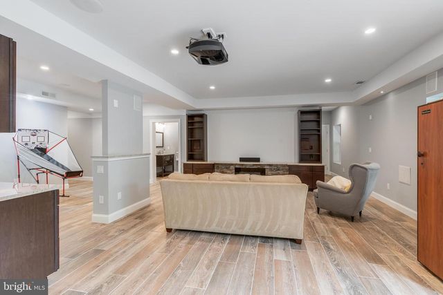 42018 MILL QUARTER PL, Ashburn, VA 20148