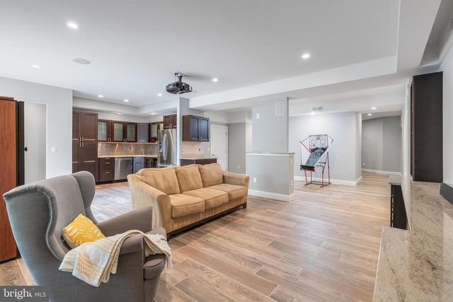 42018 MILL QUARTER PL, Ashburn, VA 20148