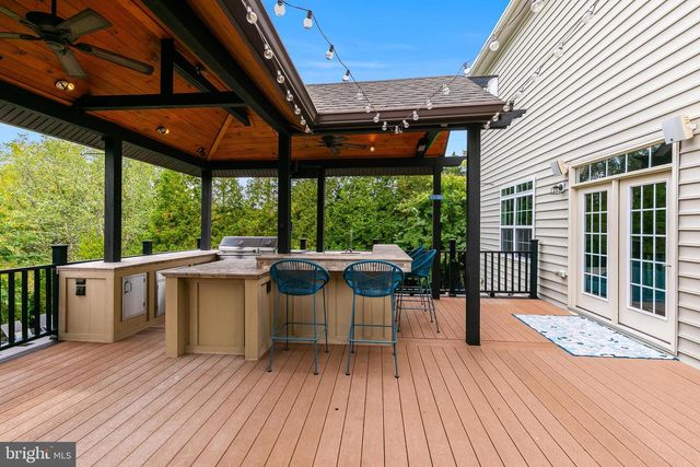 42018 MILL QUARTER PL, Ashburn, VA 20148
