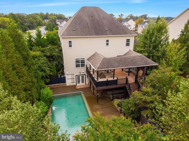 42018 MILL QUARTER PL, Ashburn, VA 20148