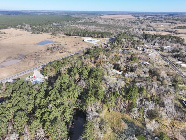 2221 Fm 770 Road N, Liberty, TX 77575