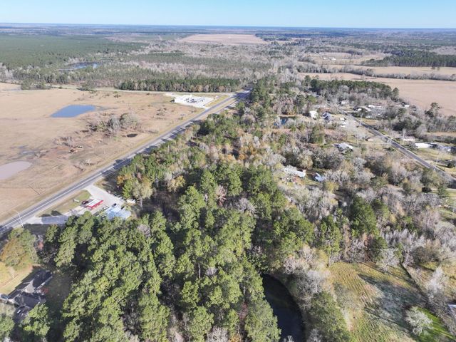 2221 Fm 770 Road N, Liberty, TX 77575