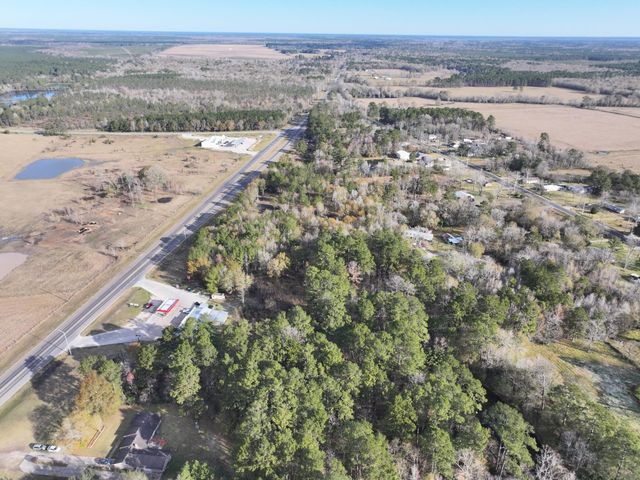 2221 Fm 770 Road N, Liberty, TX 77575