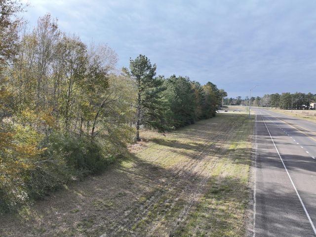 2221 Fm 770 Road N, Liberty, TX 77575