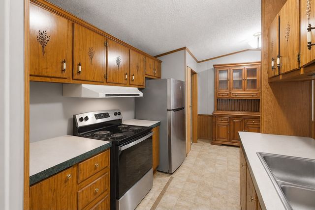 432 Crafton Rd, Portland, TN 37148