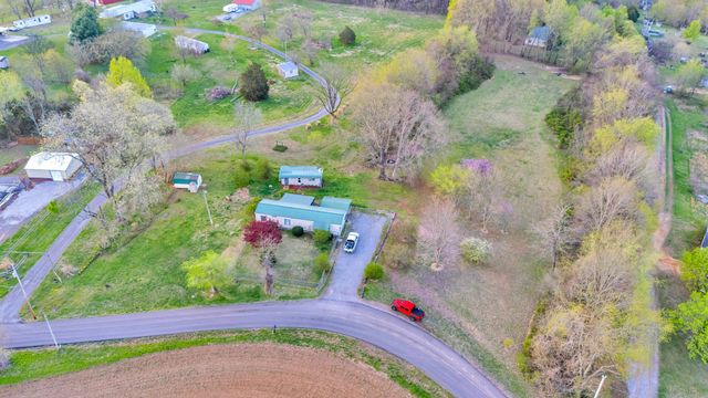 432 Crafton Rd, Portland, TN 37148