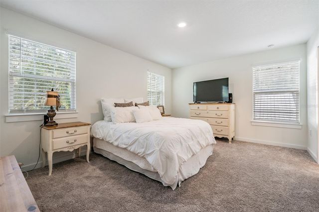 17415 SWEETWATER ROAD, Dade City, FL 33523