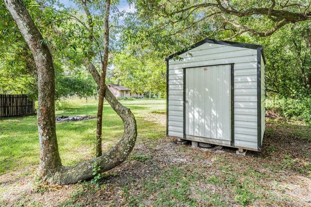 17415 SWEETWATER ROAD, Dade City, FL 33523