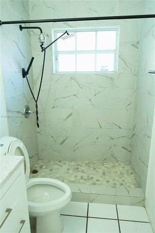 10921 N Snapper Creek Dr, Miami, FL 33173