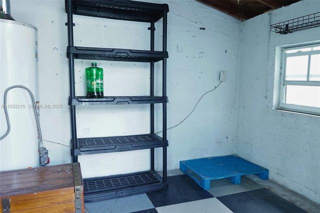 10921 N Snapper Creek Dr, Miami, FL 33173