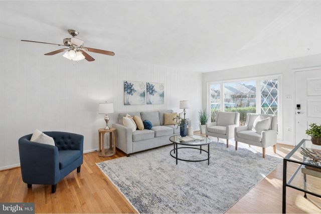 604 BLANDFORD ST, Rockville, MD 20850