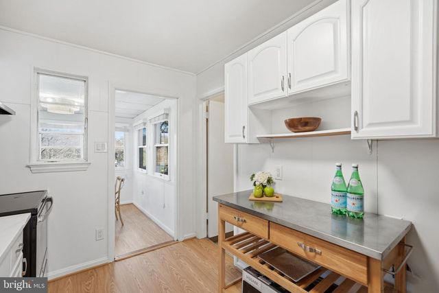 604 BLANDFORD ST, Rockville, MD 20850