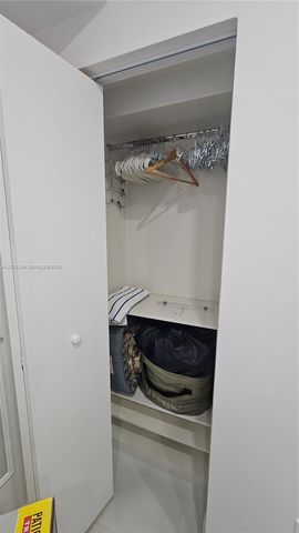1950 S Ocean Dr 3D, Hallandale Beach, FL 33009