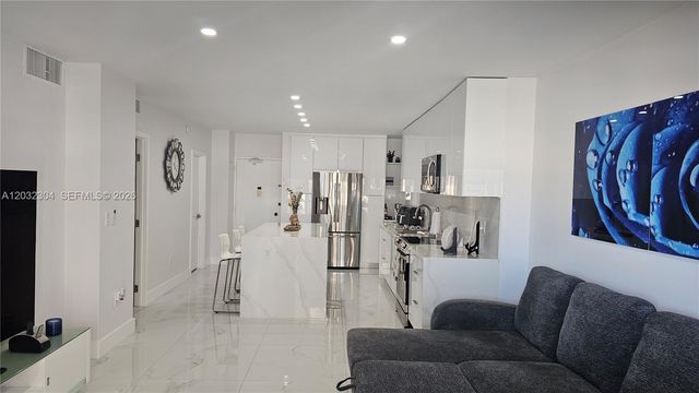 1950 S Ocean Dr 3D, Hallandale Beach, FL 33009