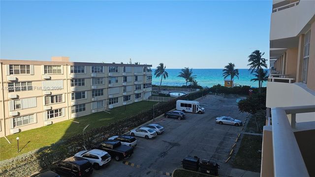 1950 S Ocean Dr 3D, Hallandale Beach, FL 33009