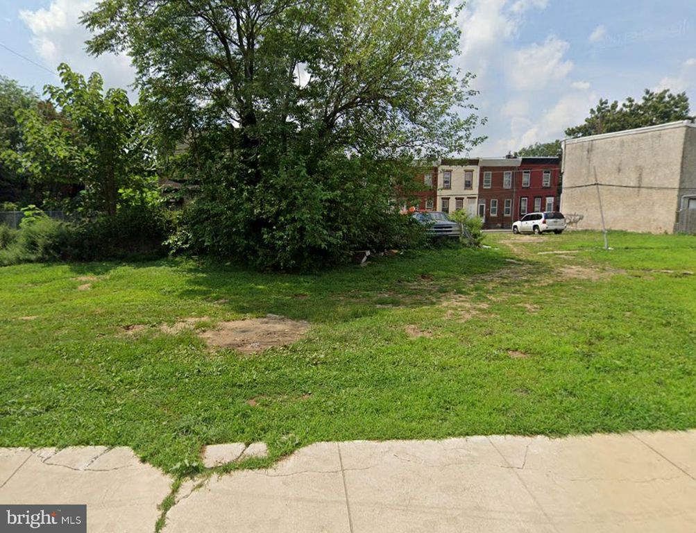 2158 E MONMOUTH ST, PHILADELPHIA, PA 19134 — exterior