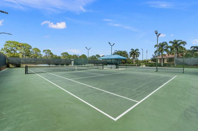 1594 SW HARBOUR ISLES Circle 77, Port St. Lucie, FL 34986