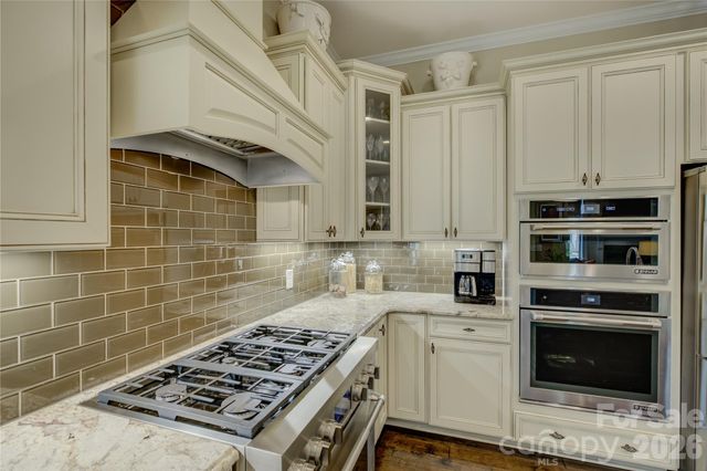 14802 Creeks Edge Drive, Charlotte, NC 28278