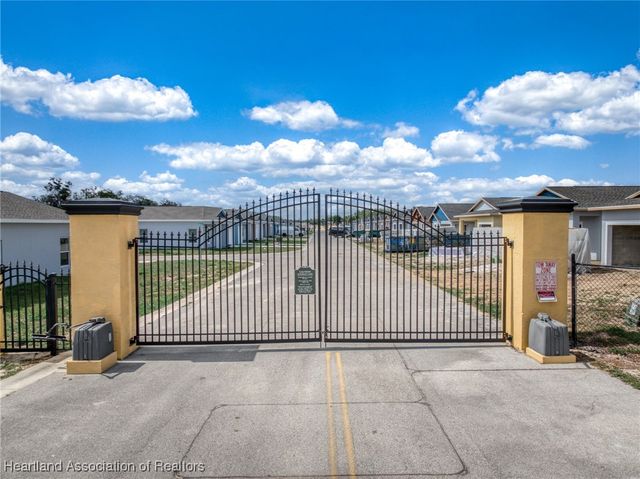 1434 Las Villas Blvd, Sebring, FL 33870