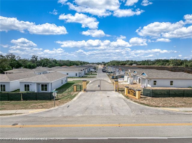 1434 Las Villas Blvd, Sebring, FL 33870