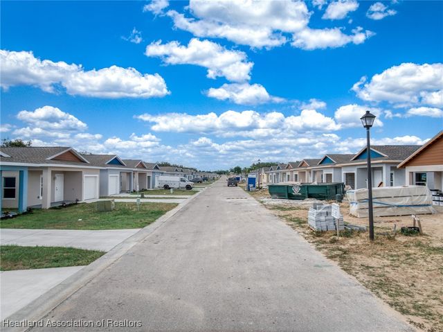 1434 Las Villas Blvd, Sebring, FL 33870