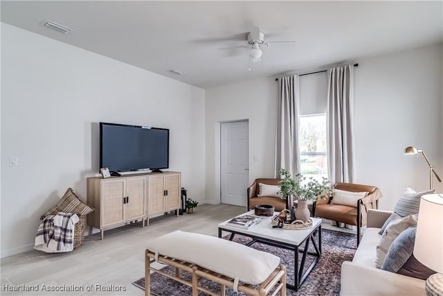 1434 Las Villas Blvd, Sebring, FL 33870