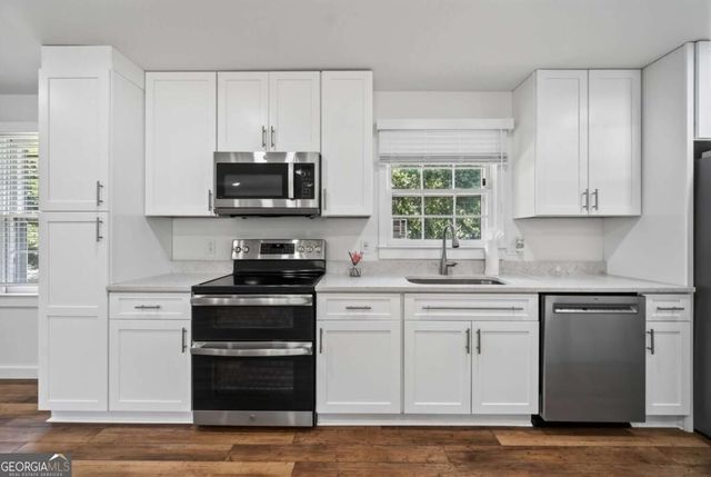 4619 Mountain View Road, Oakwood, GA 30566