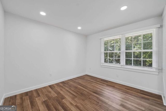 4619 Mountain View Road, Oakwood, GA 30566
